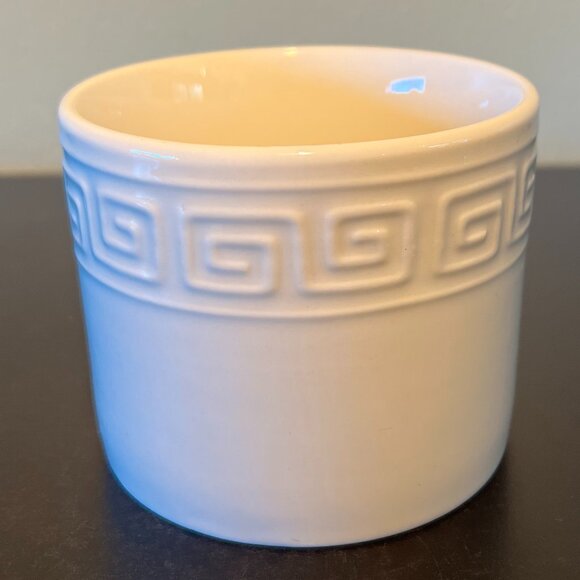 LYNNS Sigma Pattern All White Stoneware Mug with Embossed Greek Key Design - Picture 7 of 13